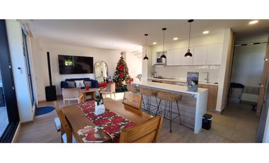 Casa campestre en venta en Conjunto Club House Cota