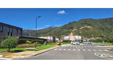 Casa campestre en venta en Conjunto Club House Cota