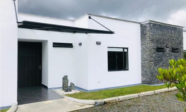 Casa en Arriendo en La Fe