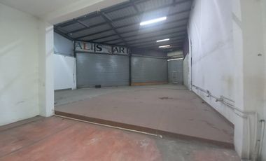 LOCAL LOS CAVAZOS SANTIAGO VENTA