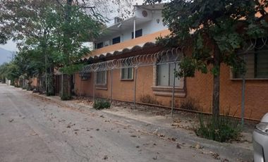 LOCAL LOS CAVAZOS SANTIAGO VENTA