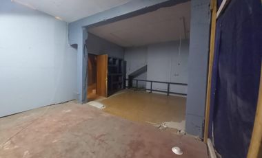 LOCAL LOS CAVAZOS SANTIAGO VENTA