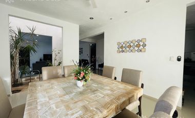 Casa en  venta en el Barrio San Juan, Valladolid Yucatán