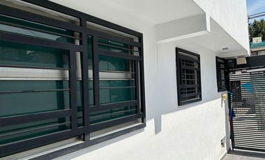 CASA EN VENTA A 5 MIN DE SATÉLITE RECIÉN REMODELADA