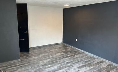 CASA EN VENTA A 5 MIN DE SATÉLITE RECIÉN REMODELADA