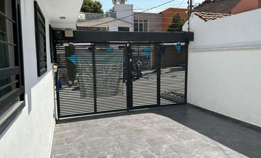 CASA EN VENTA A 5 MIN DE SATÉLITE RECIÉN REMODELADA