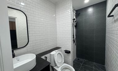 1 Bedroom apartment at Green Place Condo