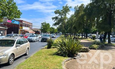 Casa en Arriendo en Av. Argentina