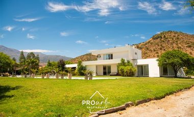 Casa en Venta en Condominio Valle del Principal