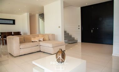 Casa en Venta en Condominio Valle del Principal