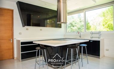 Casa en Venta en Condominio Valle del Principal