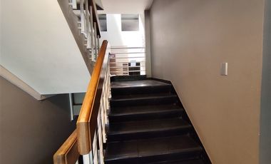 Local Comercial en Arriendo en Alonso de Cordova / Nueva Costanera