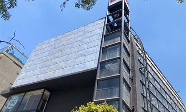 Local Comercial en Arriendo en Alonso de Cordova / Nueva Costanera