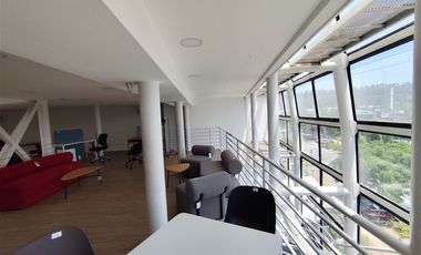 Local Comercial en Arriendo en Alonso de Cordova / Nueva Costanera