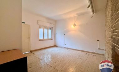 CASA EN VENTA LA PLATA