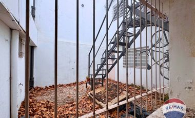 CASA EN VENTA LA PLATA