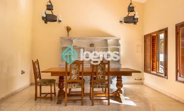 HERMOSA CASA EN VENTA - APTA CREDITO - SAN LORENZO, SALTA