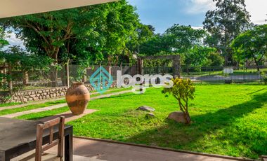 HERMOSA CASA EN VENTA - APTA CREDITO - SAN LORENZO, SALTA