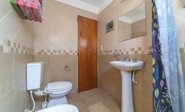 PH sin expensas!!! con TERRAZA Y QUINCHO! UNICO!!!