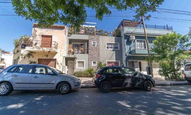 PH sin expensas!!! con TERRAZA Y QUINCHO! UNICO!!!