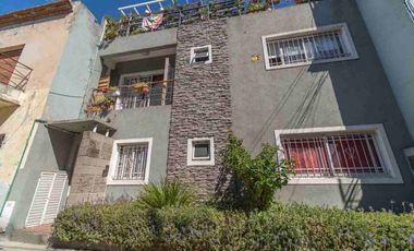 PH sin expensas!!! con TERRAZA Y QUINCHO! UNICO!!!