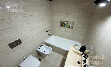 Venta Departamento SEMIPISO Cinco Ambientes Recoleta Balcón Frente APTO CREDITO