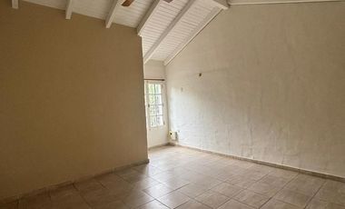Casa alquiler, Barrio Golf de Villa Allende!!!