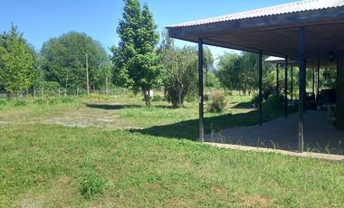 Parcela de agrado con casa, a solo minutos de Yerbas Buenas