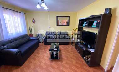 SE VENDE CASA EN POBLACION CHILE