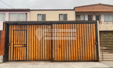 SE ARRIENDA CASA EN SECTOR SUR