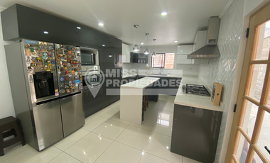 SE ARRIENDA CASA EN SECTOR SUR