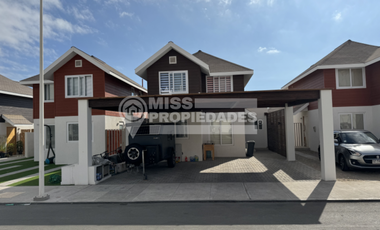 SE VENDE CASA EN CONDOMINIO OLLAGÜE II, SECTOR COSTA LAGUNA