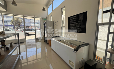 SE ARRIENDA LOCAL COMERCIAL, SECTOR SUR