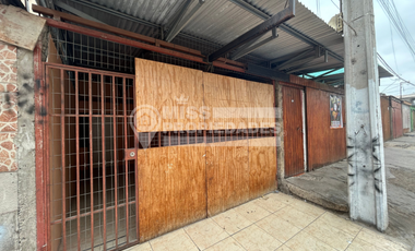 SE VENDE CASA EN CALLE SAMUEL BAÑADOS MORRIS SECTOR NORTE