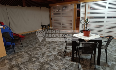 SE VENDE CASA EN SECTOR COSTA LAGUNA