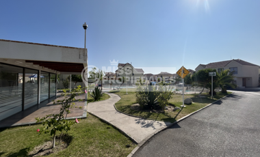 SE VENDE CASA EN CONDOMINIO MIÑIQUES SECTOR COSTA LAGUNA