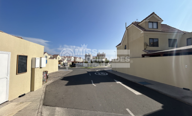 SE VENDE CASA EN CONDOMINIO MIÑIQUES SECTOR COSTA LAGUNA