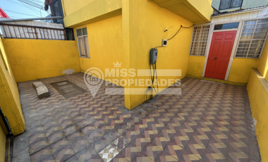 SE VENDE CASA EN POBLACIÓN TROCADERO SECTOR NORTE