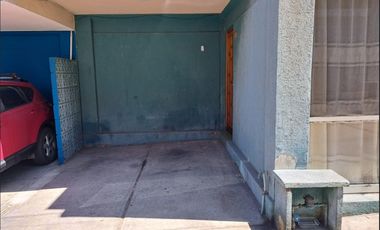 SE VENDE CASA CENTRAL EN CALLE COVADONGA NUEVA