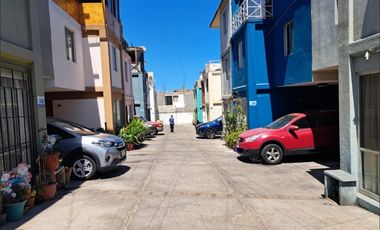 SE VENDE CASA CENTRAL EN CALLE COVADONGA NUEVA