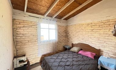 Casa en venta c/ estacionamiento en Yumbel