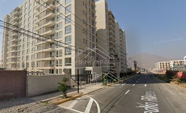 Local Comercial en arriendo ubicado en Valle Lo Campino