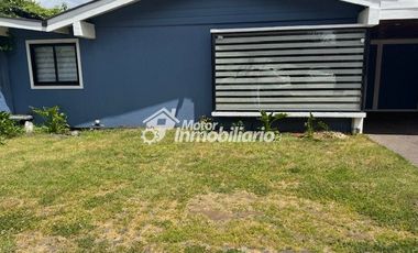 Arriendo casa 3 dormitorios con estacionamiento en Estadio Germán Becker, Temuco