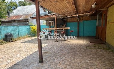 Arriendo casa 3 dormitorios con estacionamiento en Estadio Germán Becker, Temuco