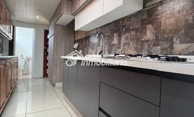 Arriendo casa 3 dormitorios con estacionamiento en Estadio Germán Becker, Temuco