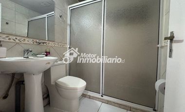 Arriendo casa 3 dormitorios con estacionamiento en Estadio Germán Becker, Temuco