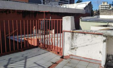 VENTA TERRENO CON 4 PROPIEDADES INDEPENDIENTES