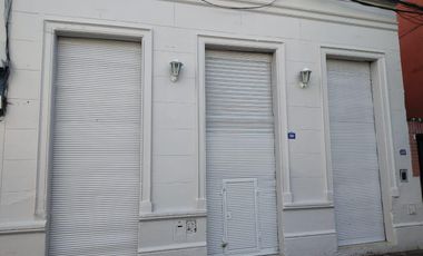 VENTA TERRENO CON 4 PROPIEDADES INDEPENDIENTES