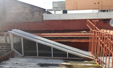 VENTA TERRENO CON 4 PROPIEDADES INDEPENDIENTES