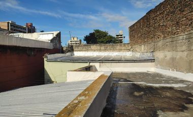 VENTA TERRENO CON 4 PROPIEDADES INDEPENDIENTES